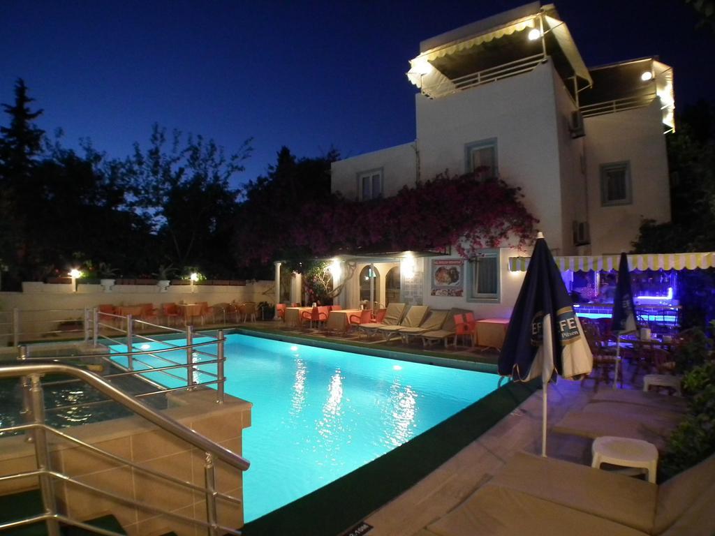 Kavala Hotel Bodrum Bagian luar foto